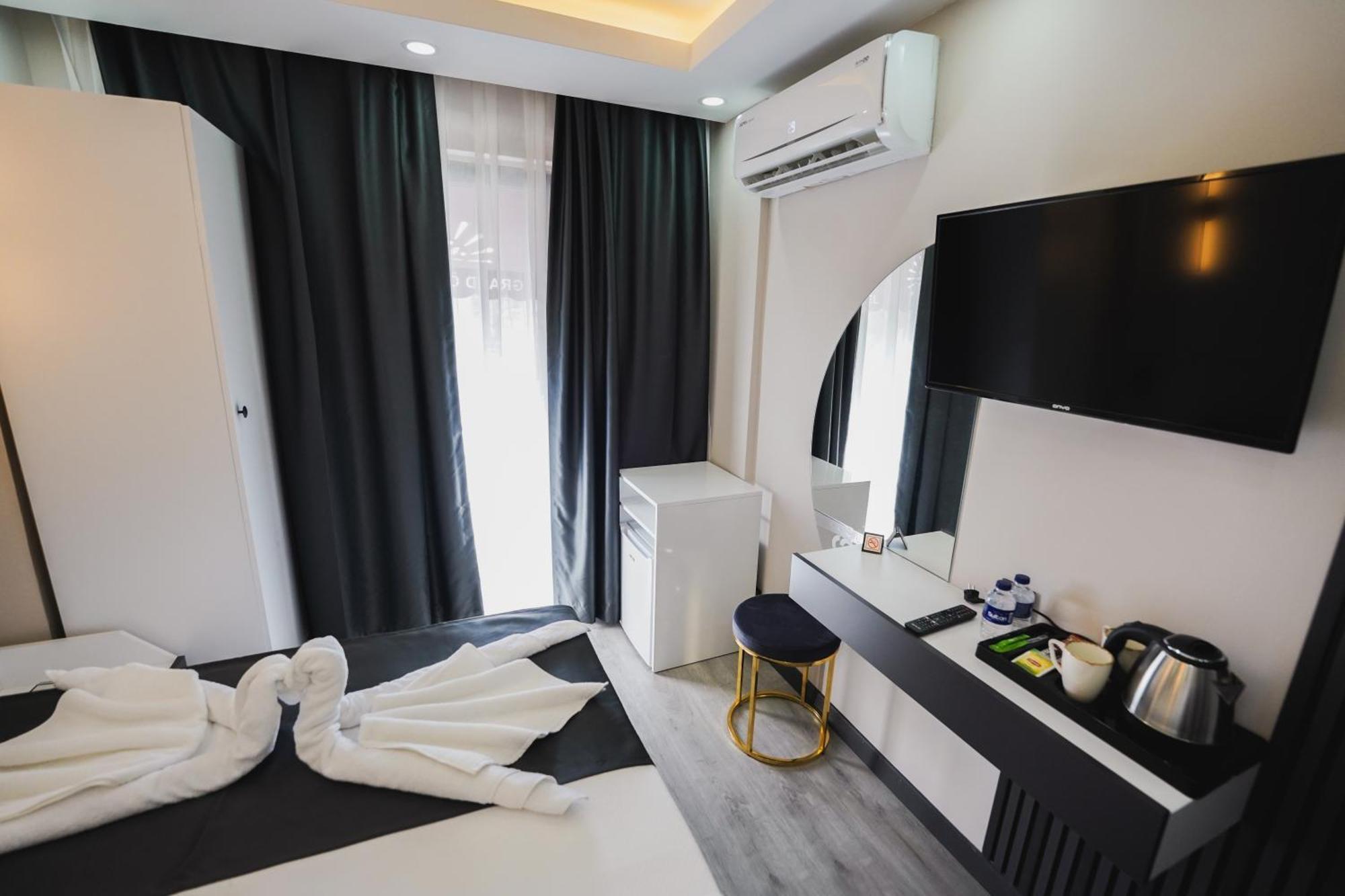 Grand Oezer 4*